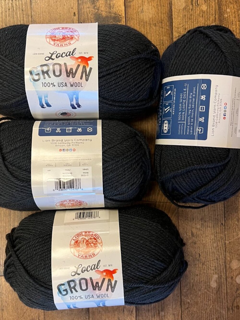 4 Skein Bundle Lion Brand Local Grown 100% Yarn, Mustang